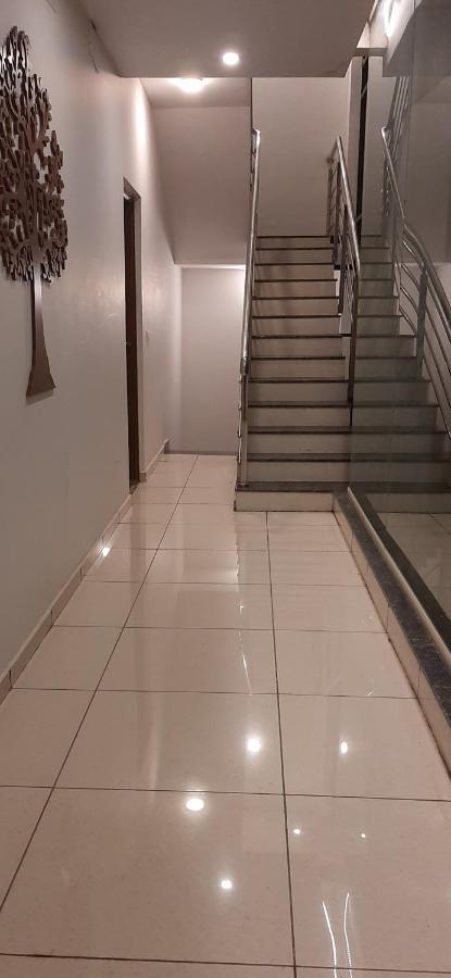 Hotel Airport City Dod Jala Extérieur photo
